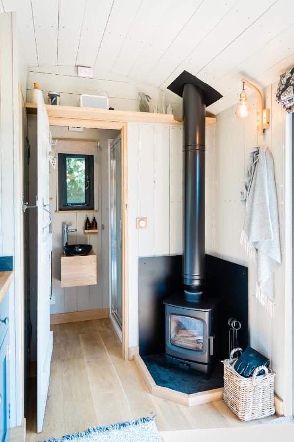 Boutique Cornish Shepherd'S Hut With Hot Tub Launceston Ngoại thất bức ảnh