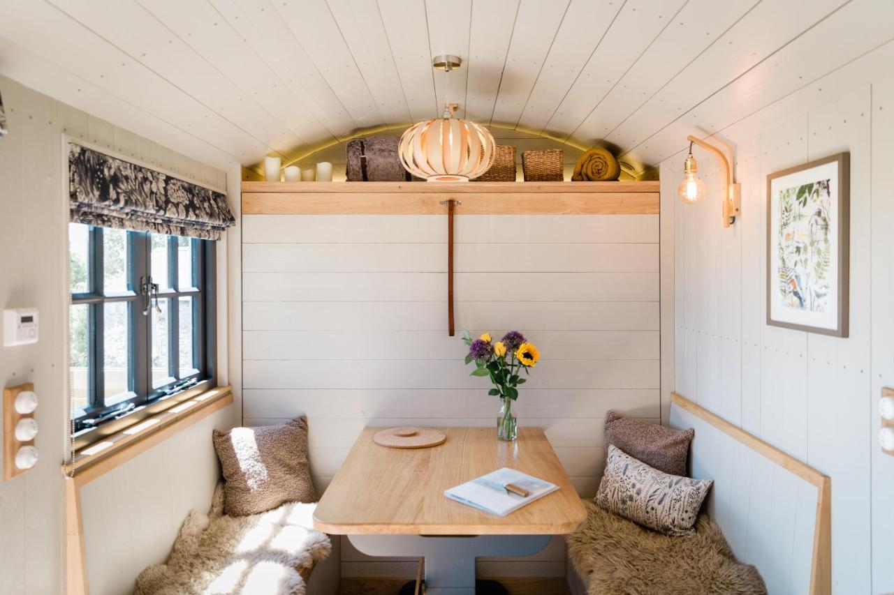Boutique Cornish Shepherd'S Hut With Hot Tub Launceston Ngoại thất bức ảnh